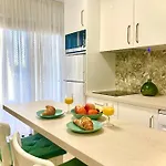 Comfy 1 Bdr 公寓 圣米格尔德阿沃纳